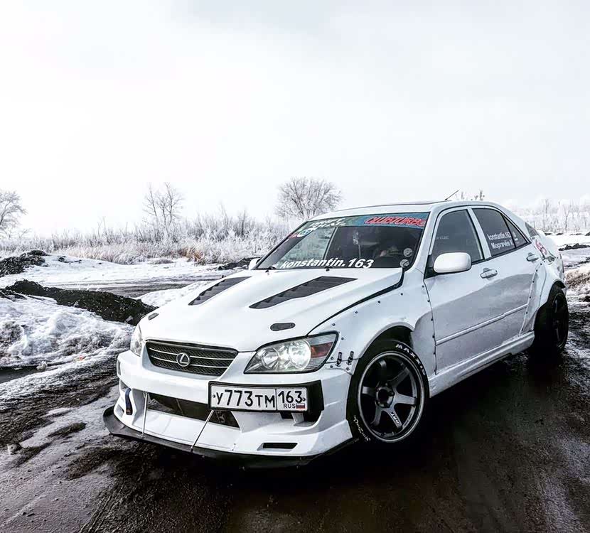 雷克萨斯 is200咬地鲨漂移车,经典耐看喜欢想要