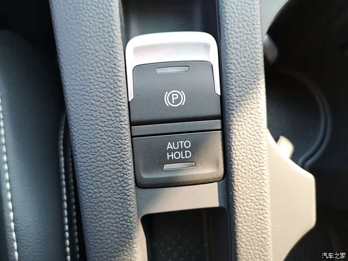 而立之年ld送我的双重礼物(20款迈腾一辆儿子一个)