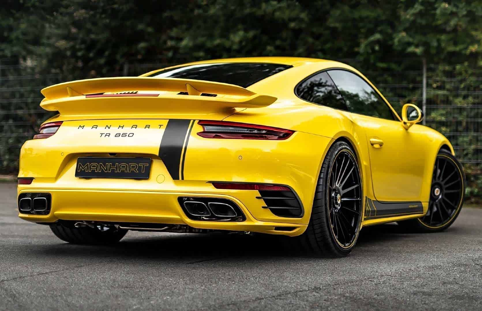 升级后911.2 的turbo s,3.8升6缸发动机.