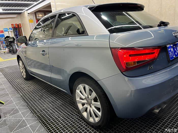 【图】原厂星球蓝 小a1 稀有色_奥迪a1论坛_汽车之家论坛