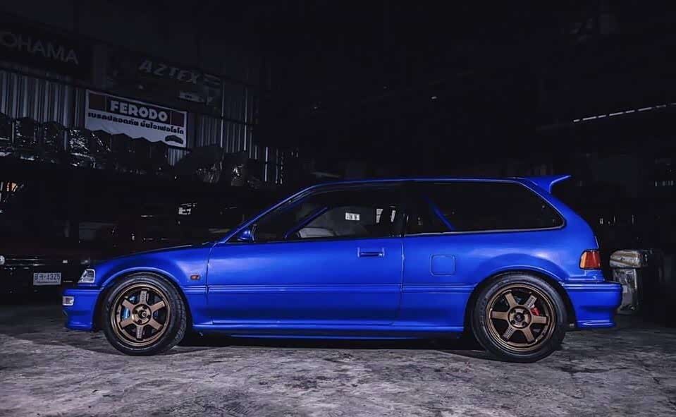 vtec的鼻祖,本田思域ef,这蓝色真帅