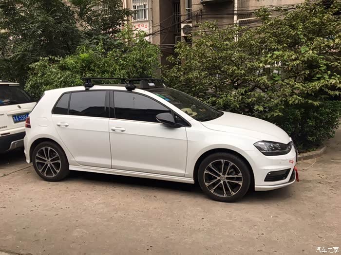 高尔夫7车顶作业(原装行李架)