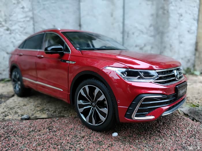 大众最帅的轿跑suv红色途观x确实帅气