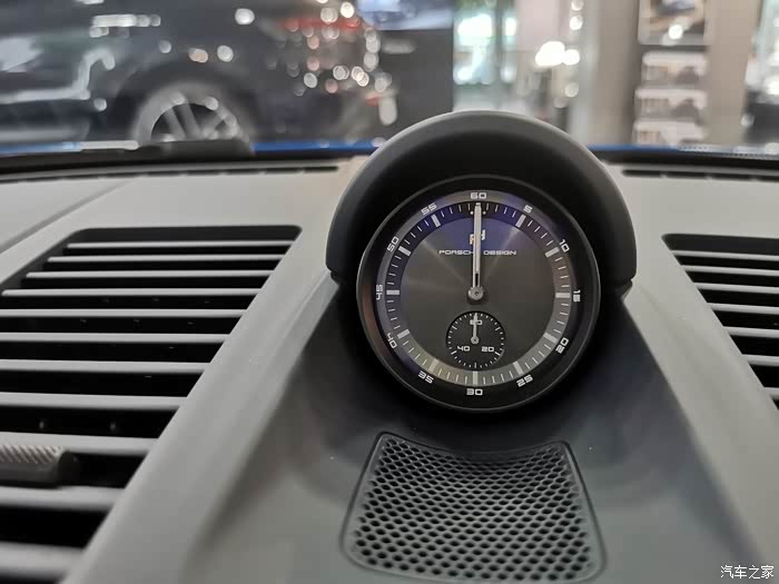 保时捷亚秒表