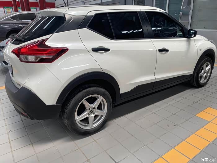 高温补贴非常稀有的手动挡劲客记录两万公里保养作业