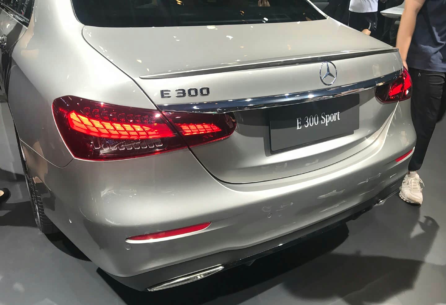 2020北京车展# 改款奔驰e级标轴版