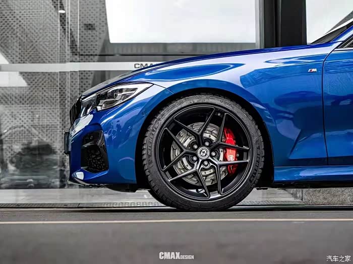 宝马新三系升级hreff1119寸黑色轮毂