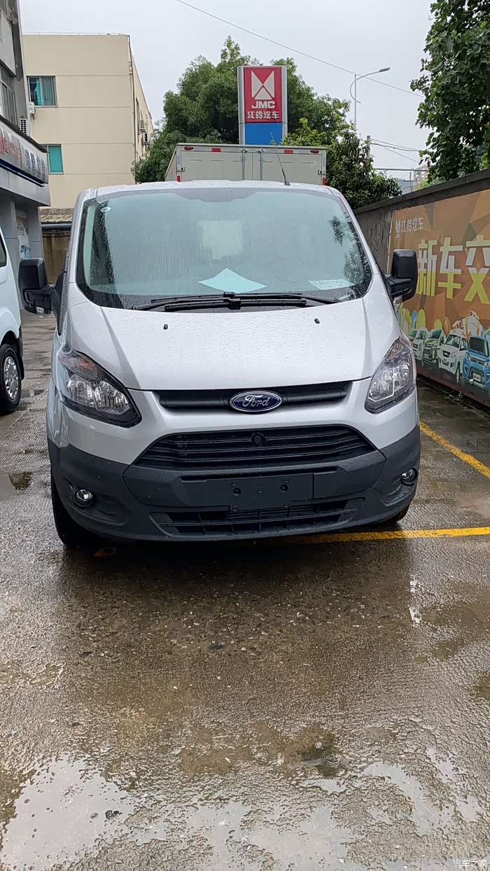 已订国六新全顺短轴低顶手动汽油版