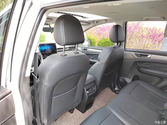 哈弗m6内饰知多少