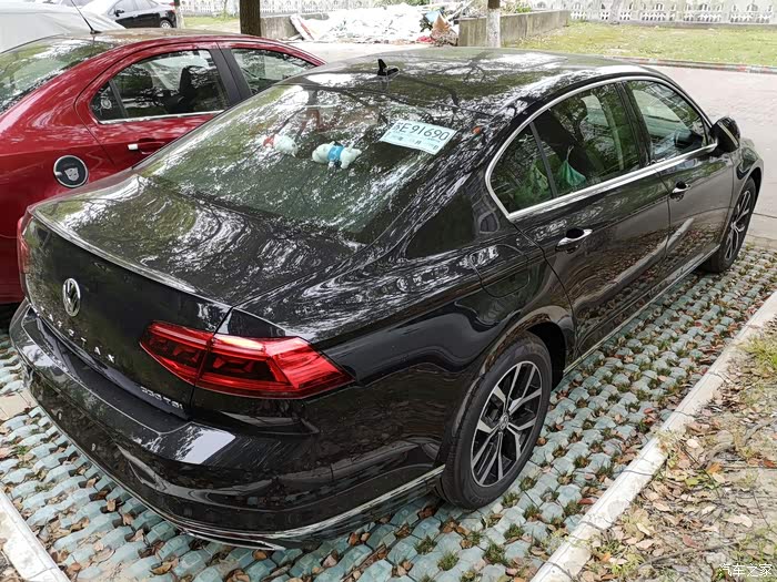 20款迈腾战斗灰来袭