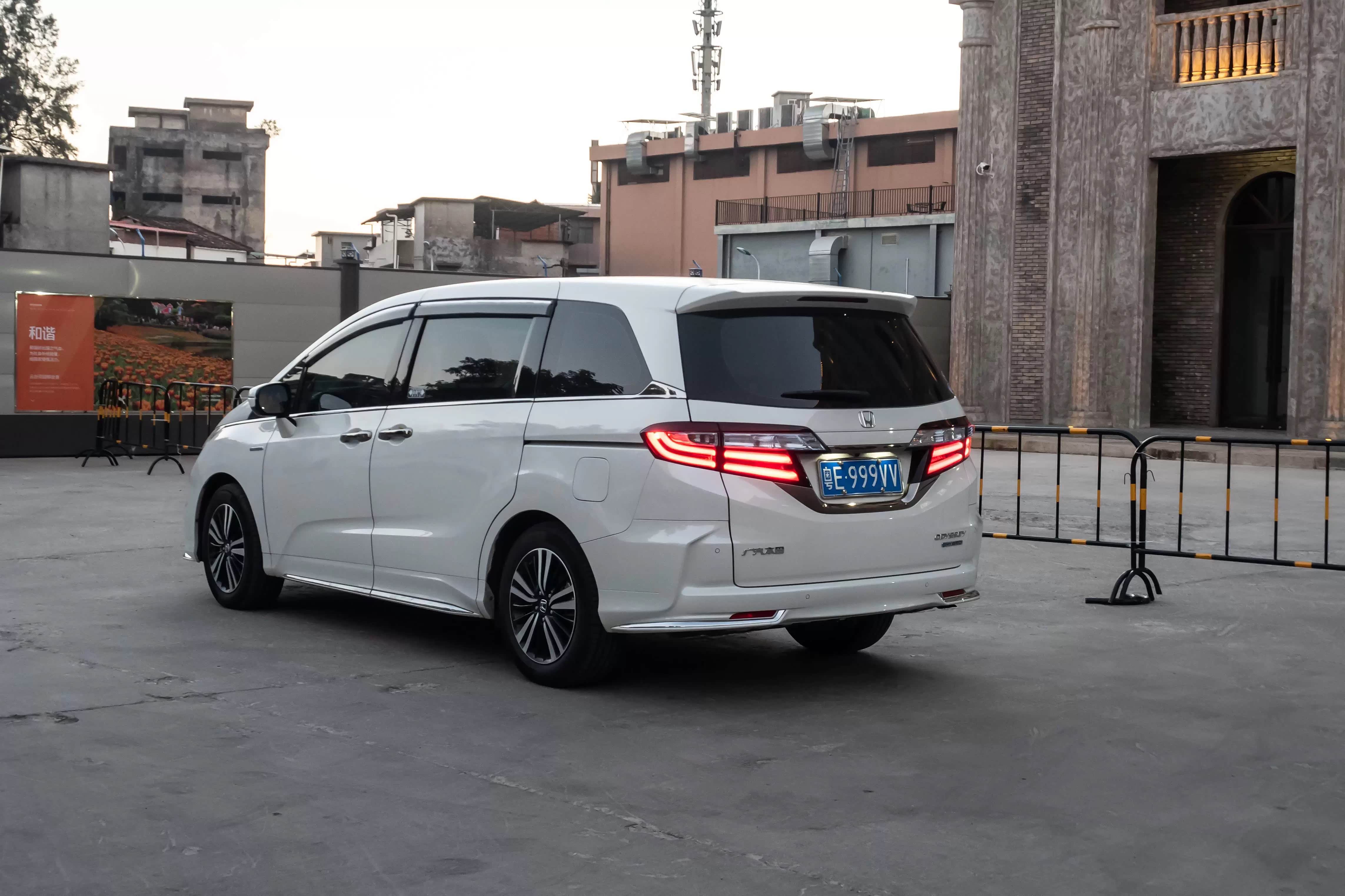 新能源汽车全线涨价混动奥德赛会涨吗