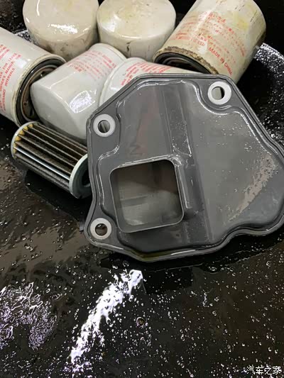 14款奇骏8万公里换变速箱油.