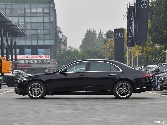 【图】轮毂,钢圈,这个款式好看吗,有出的吗_奔驰s级论坛_汽车之家论坛