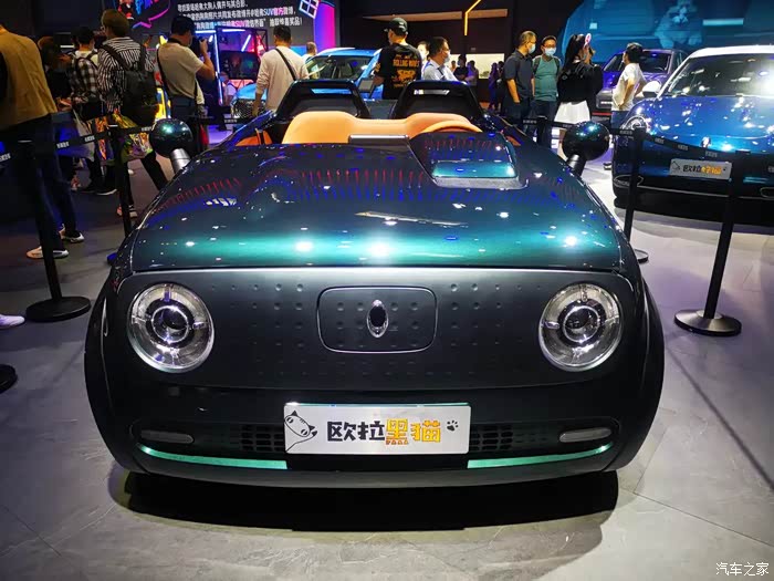 车展长城汽车的欧拉黑猫概念车亮相