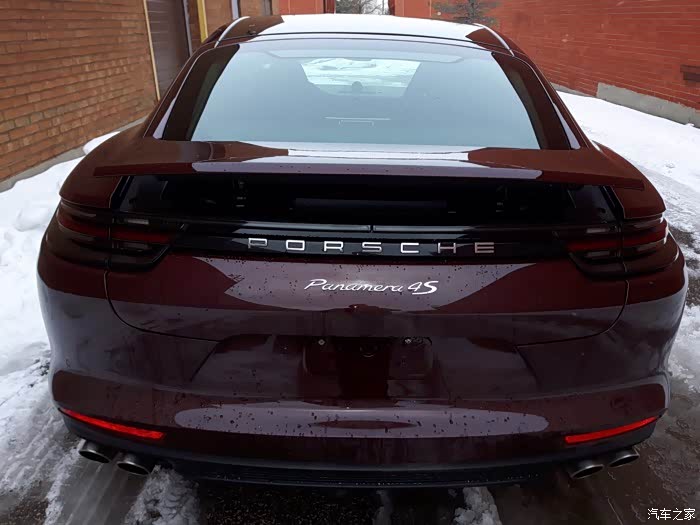 勃艮第红这颜色在中国实属少见了吧