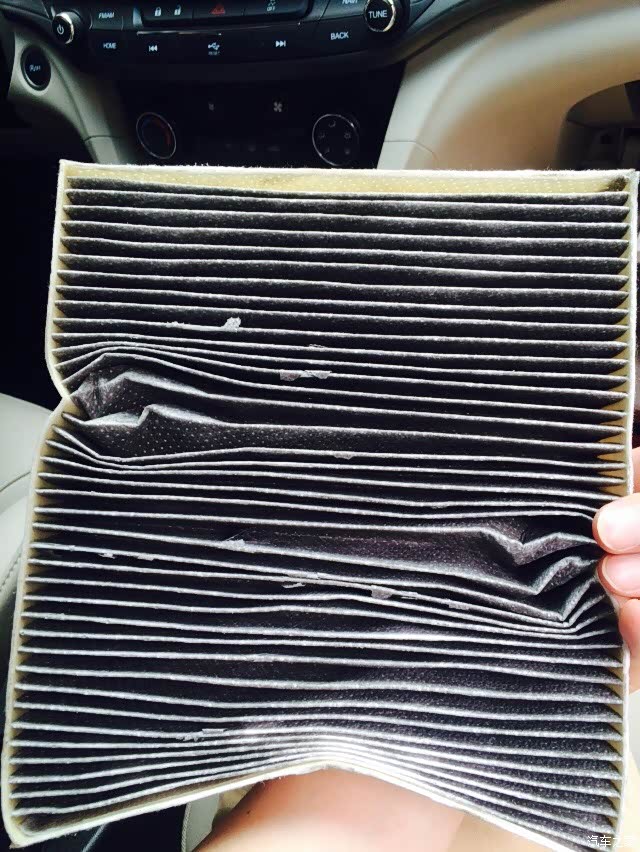 【图】更换空调滤芯跟空气滤芯_机油论坛_汽车之家论坛
