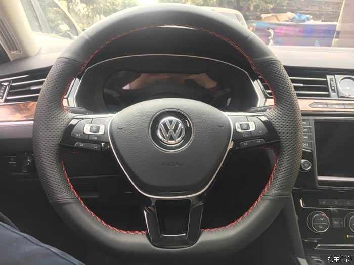 迈腾b8手缝方向盘