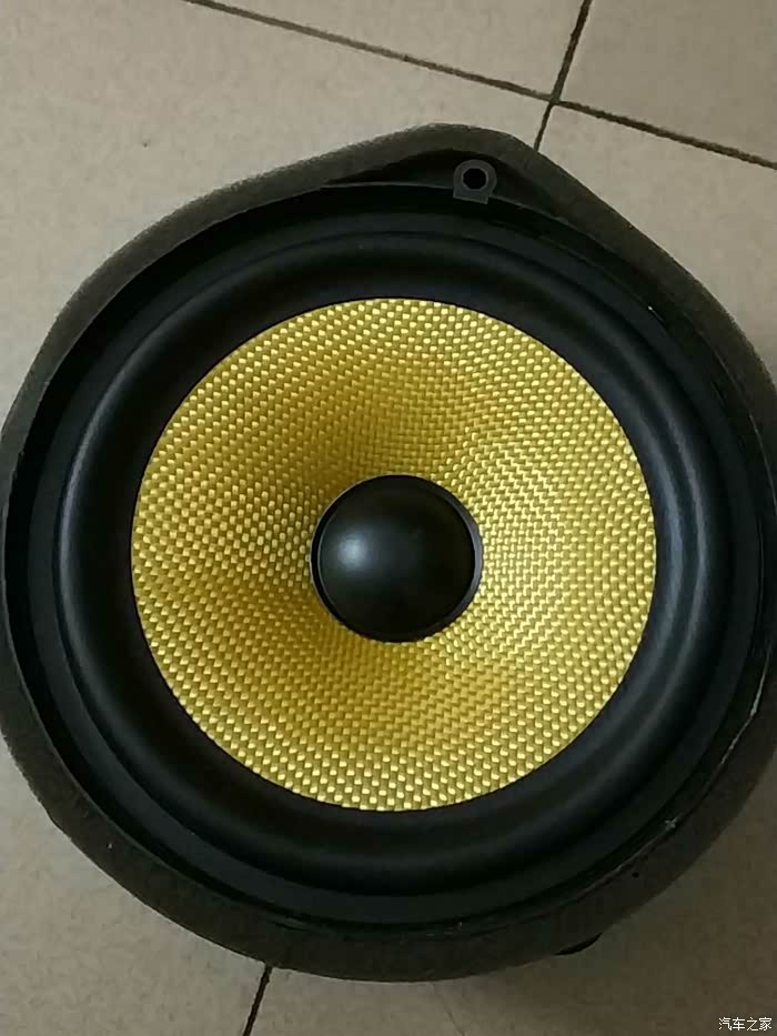 大家看下这黄盆喇叭什么来路