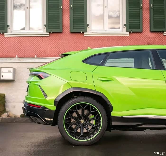 浅绿色的车身颜色太美了太吸引人了