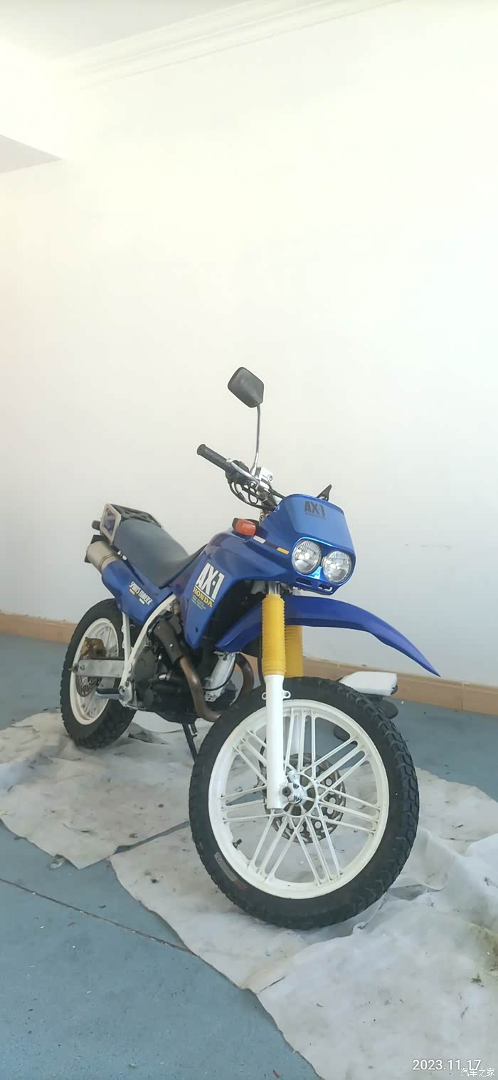 组装一台经典老车本田ax1