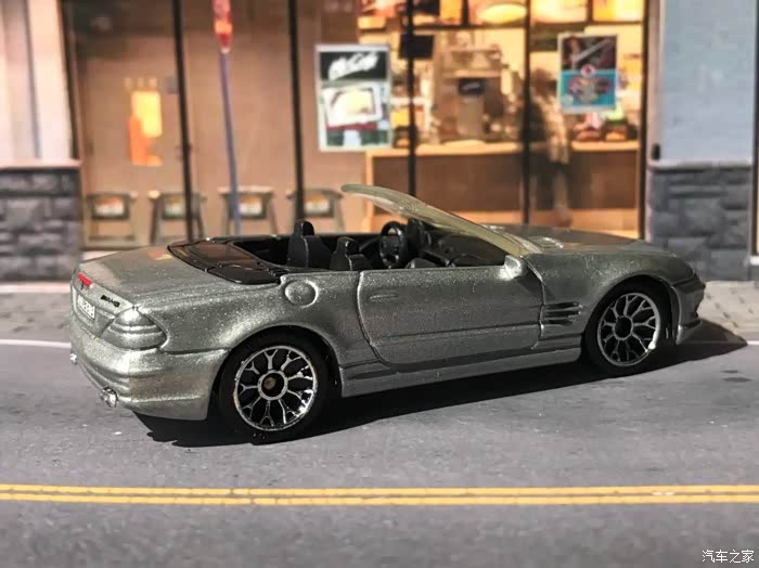 奔驰sl55amg火柴盒
