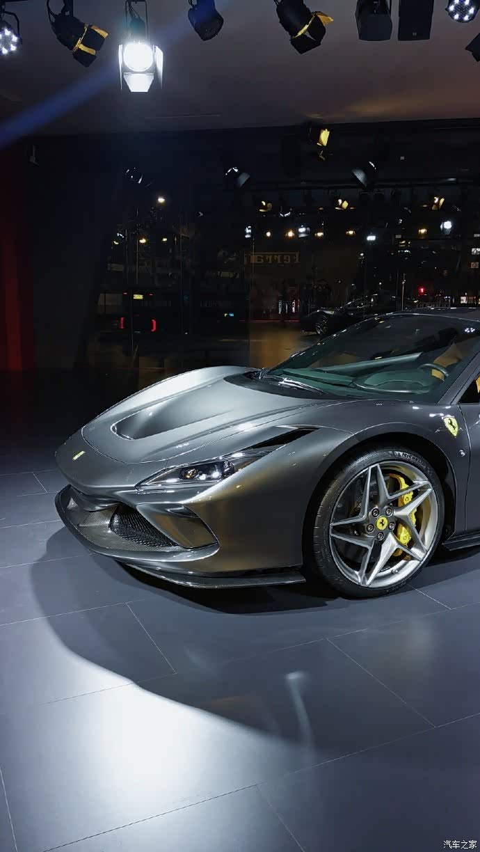ferrarif8tributo这轮毂太好看了
