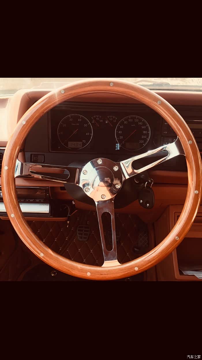 复古改装板桑,来几张照片!后续会出完整改装贴