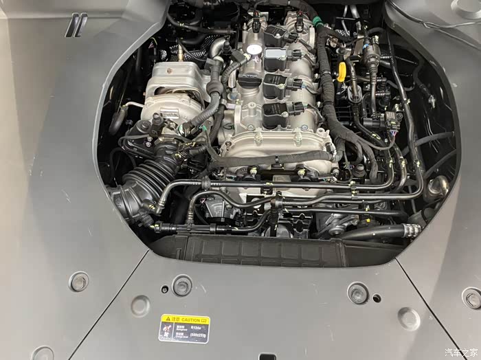 我们今天聊一聊红旗h9身上的搭载的3.0tv6机械增压发动机