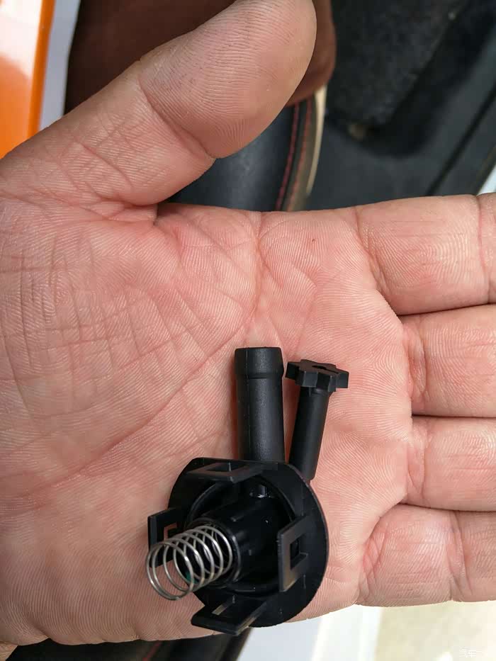 c50pcv阀,进来看看是这样的吗