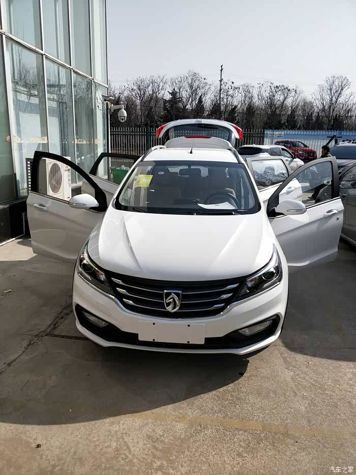 提车310w白色时尚!