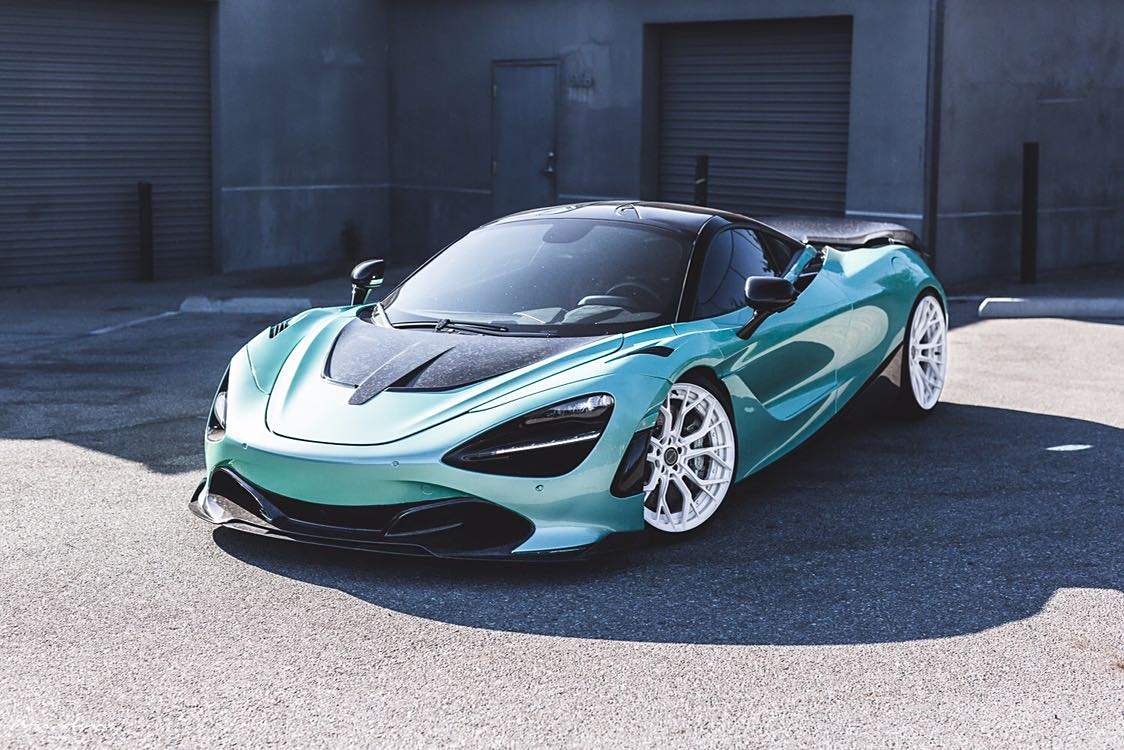 迈凯轮720s 颜色清新,帅爆了