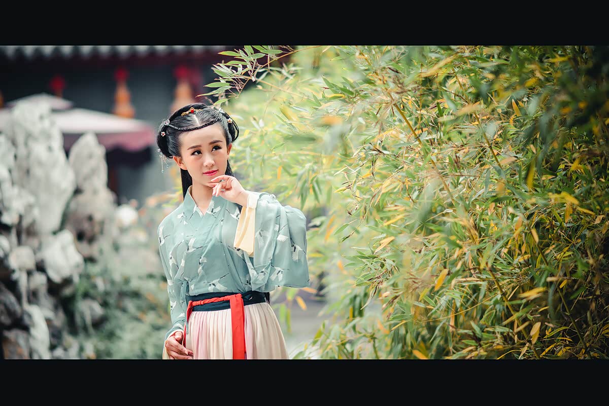 彰显独特民族风汉服小姐姐仙气十足国色天香沉鱼落雁