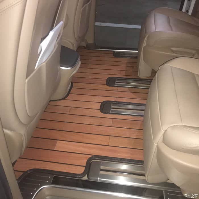 3269 | 回复: 11 别克gl8论坛 全新一代gl8装什么地板比较合适2.0 t!