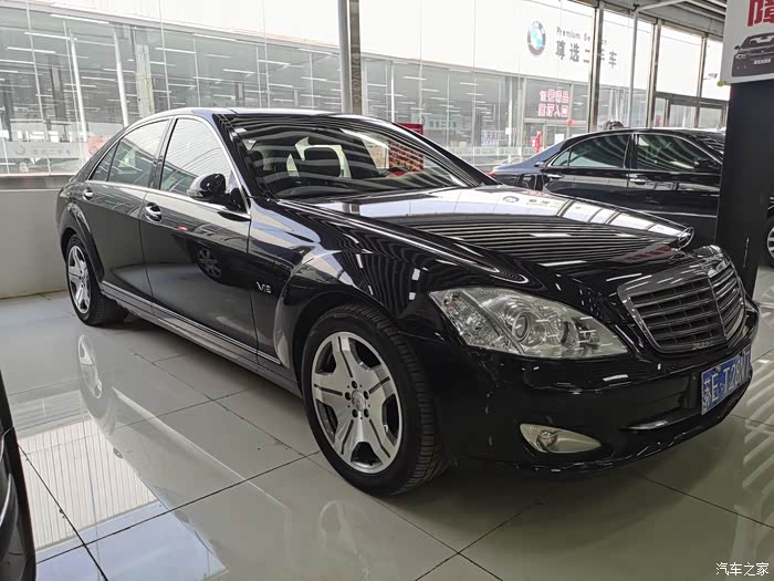 出一台苏户w221s600