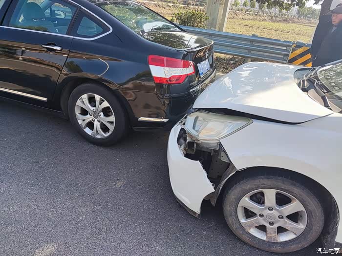 被追尾再次证明法系车质量