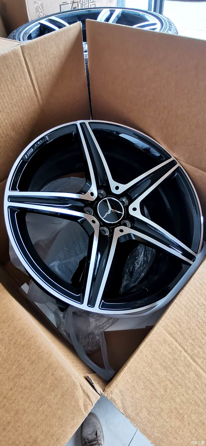求购奔驰e轮毂