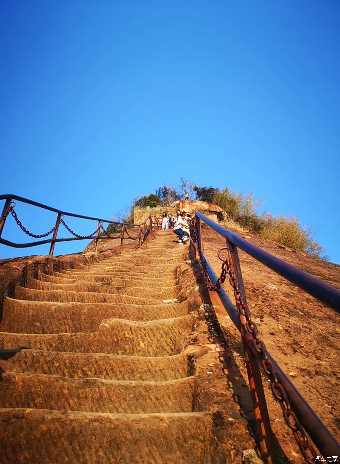 丹霞山九九天梯