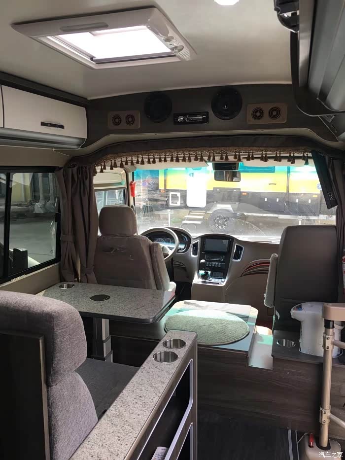 准备北京车展看九龙考斯特房车