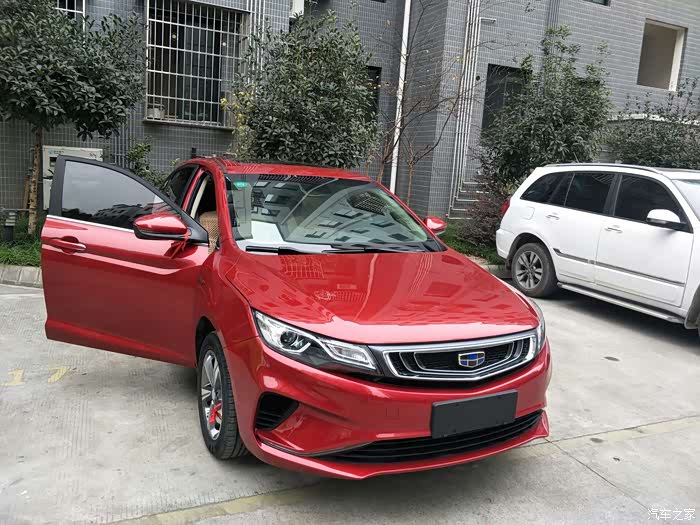 帝豪gl红色怎么样好看吗