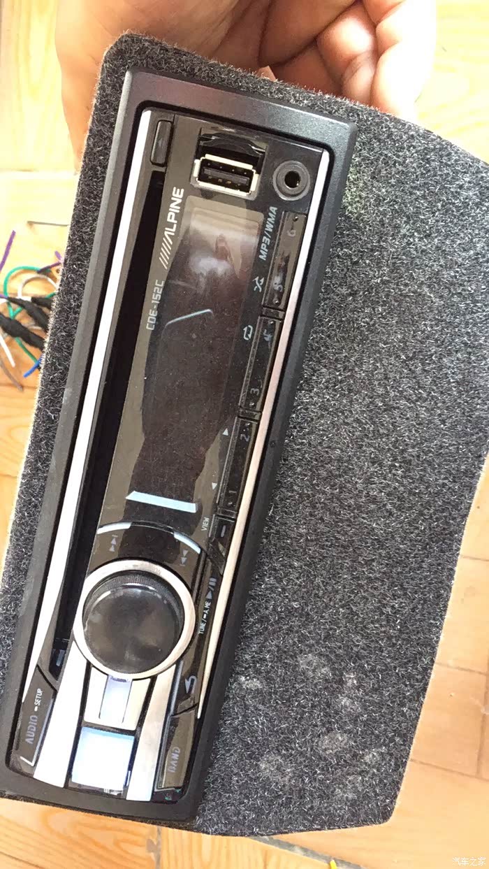 老科有没有加装cd机的朋友?