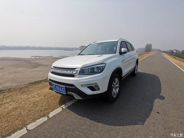 自驾75户外出游感受长江小镇