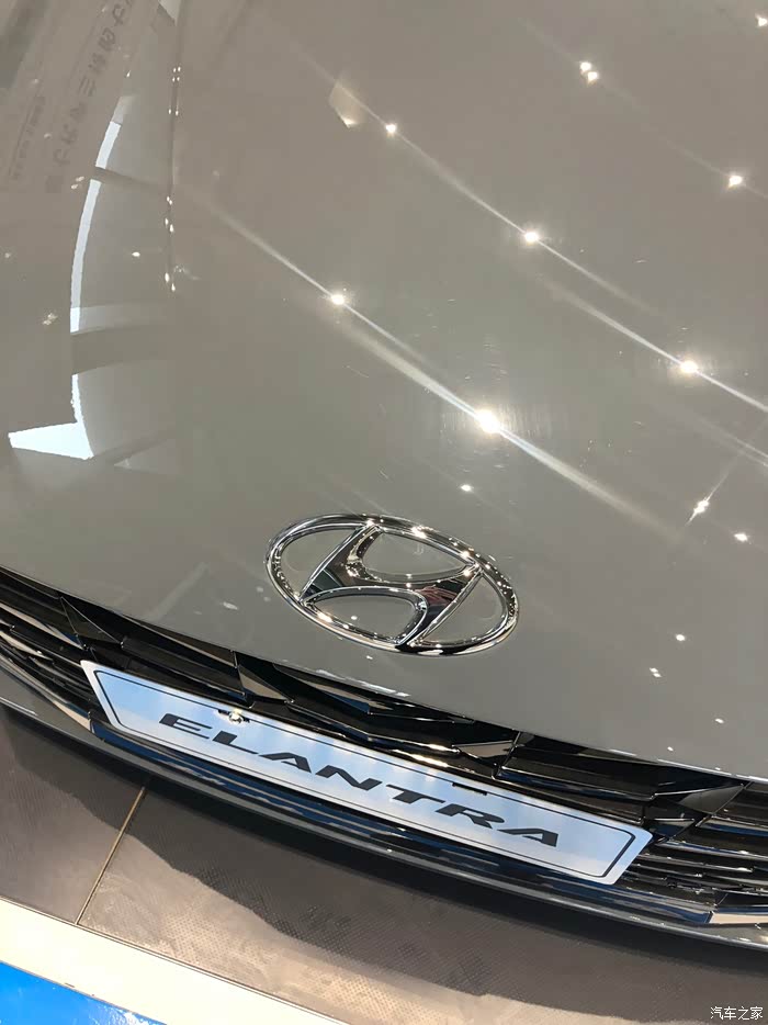 伊兰特目前销量破两万,来看看他的特点