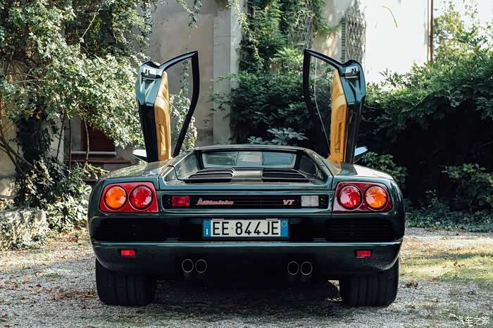 一头老牛兰博基尼lamborghinidiablo
