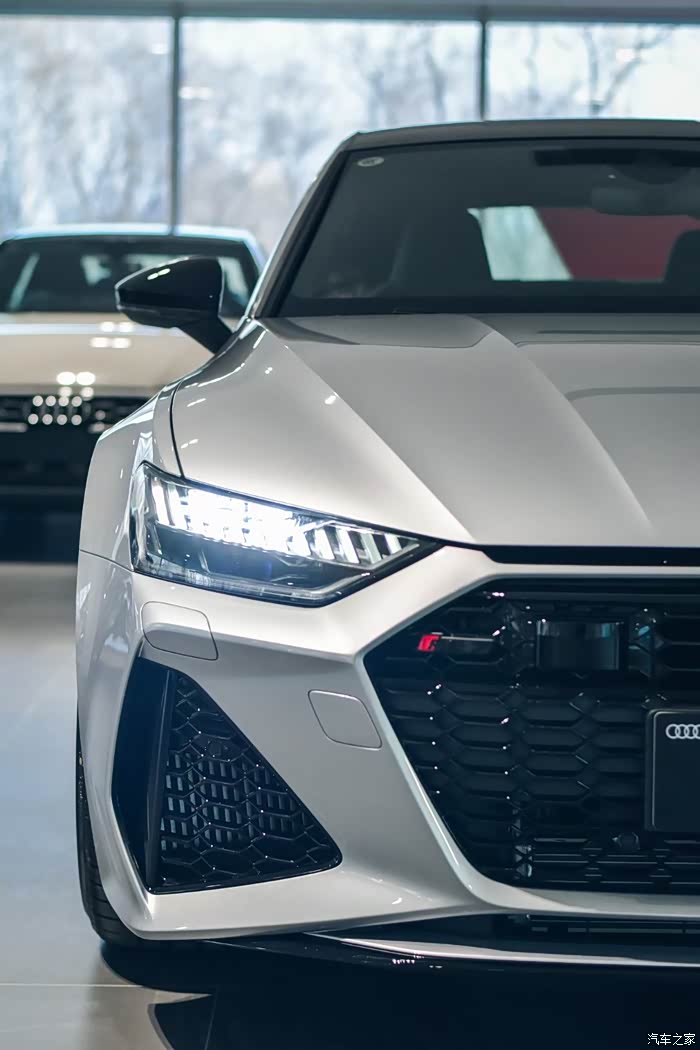 邀您品鉴新款rs7