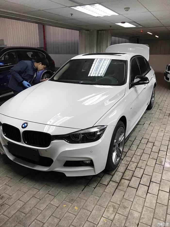 1486 | 回复: 1 宝马3系论坛 18款320li运动耀夜 18款320li运动耀夜