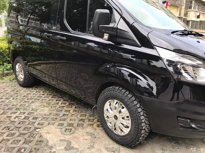 福特新全顺改装轮胎最新效果图