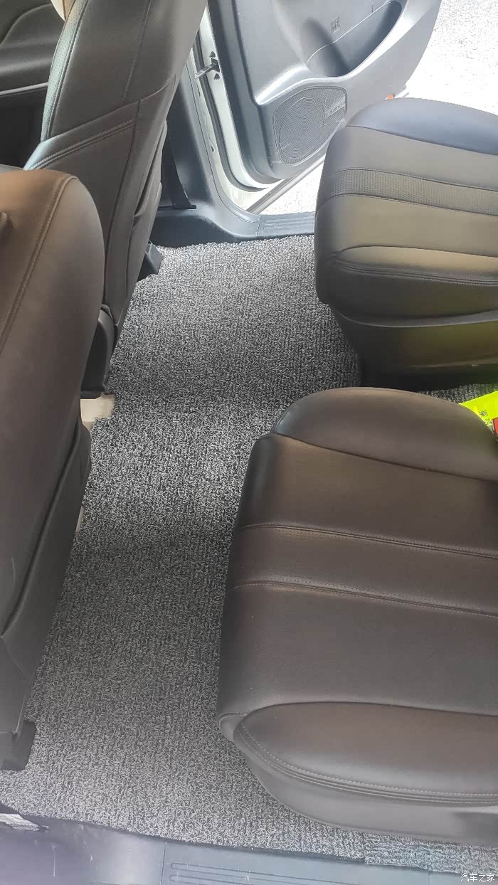 【图】传祺gm6中排改平,解决备胎池盖板供起烦恼_传祺m6论坛_汽车之家