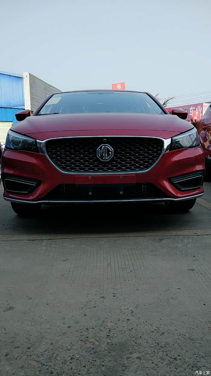 大年三十,名爵6作陪