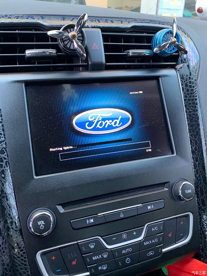 福特sync3免拆中控台刷sync3.2及3.4系统教程