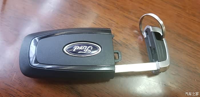 18款锐界没有烟灰缸和独立机械钥匙